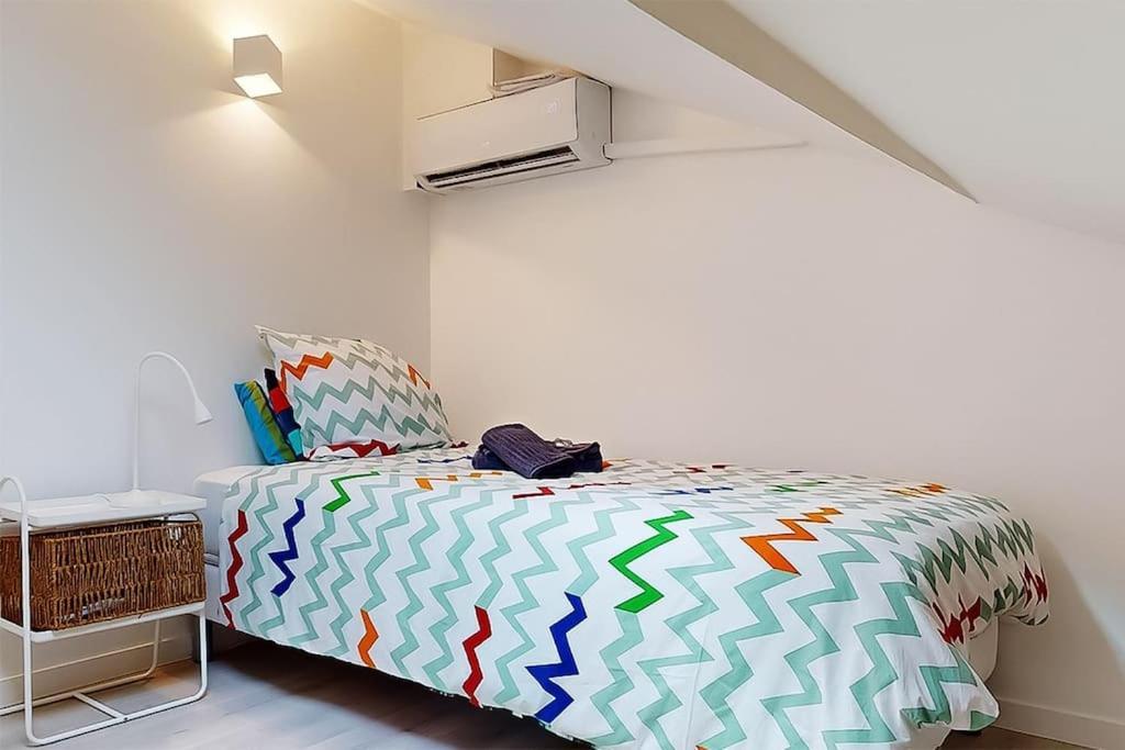 Maison De Proche Gare-terrasse-wifi Сasa de vacaciones Alfortville